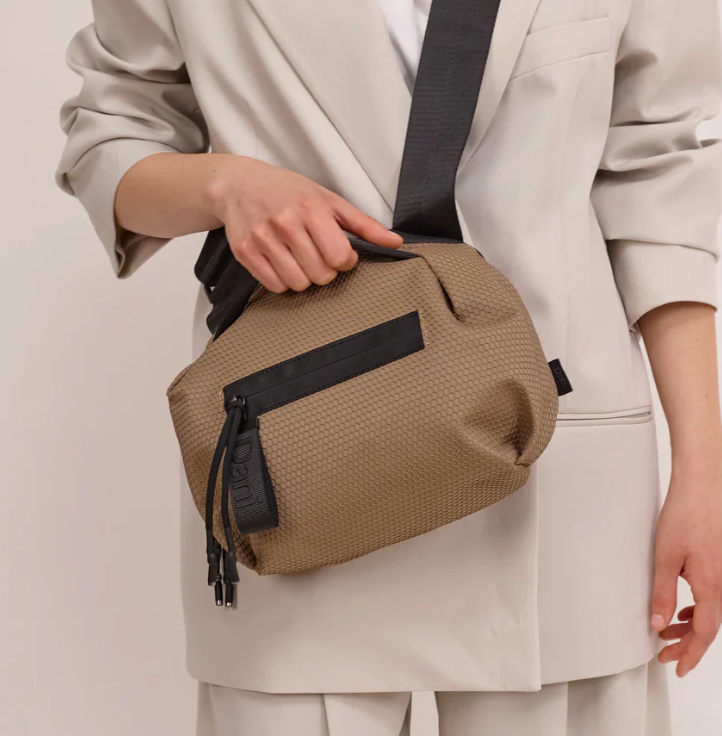 Bonnie Medium Cross Body Bag