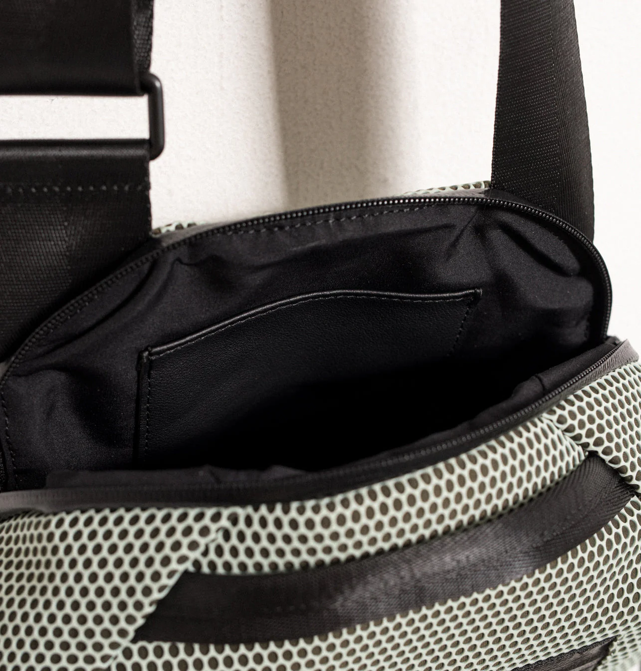 Bonnie Medium Cross Body Bag